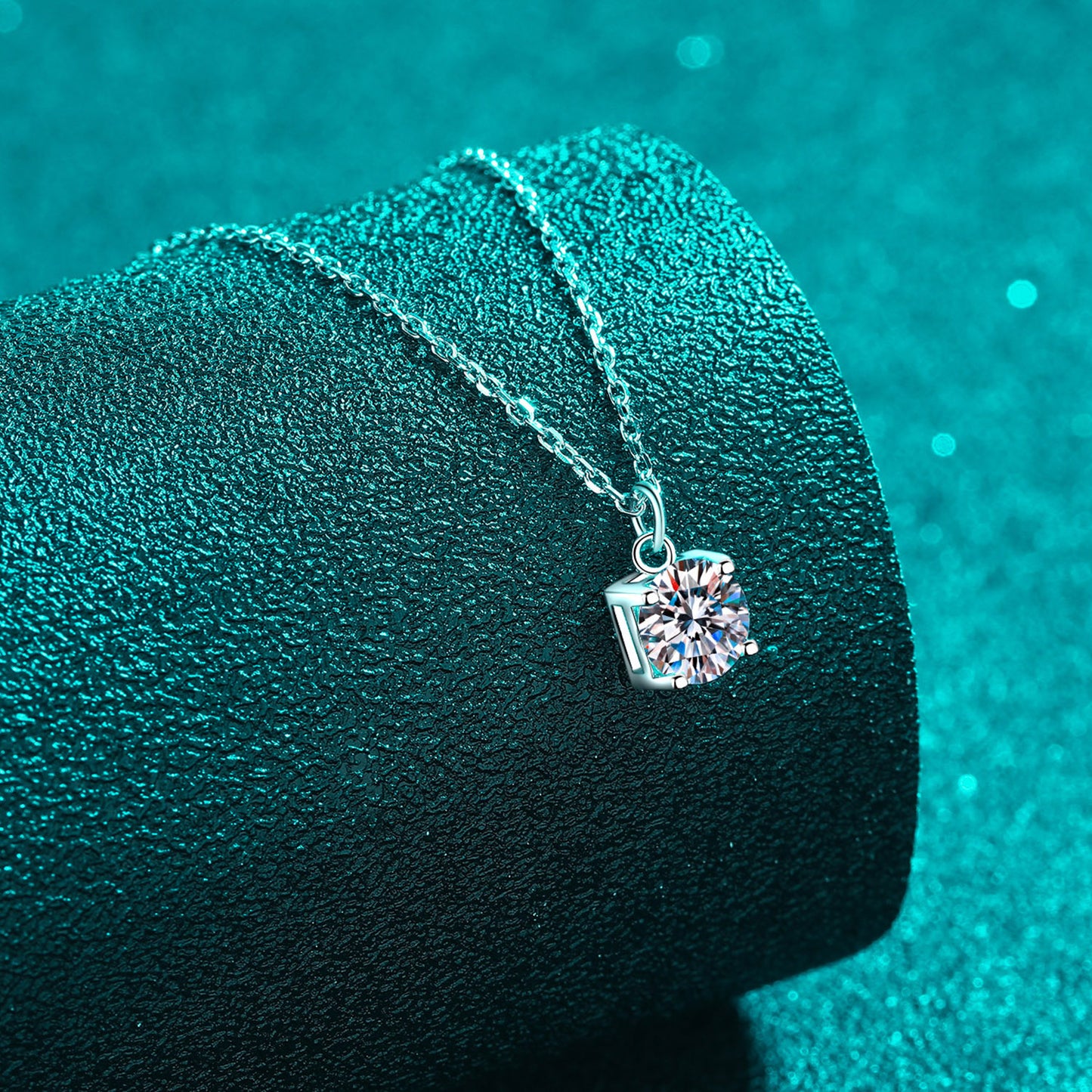 Timeless Elegance: 1 Carat Moissanite Necklace in 925 Sterling Silver