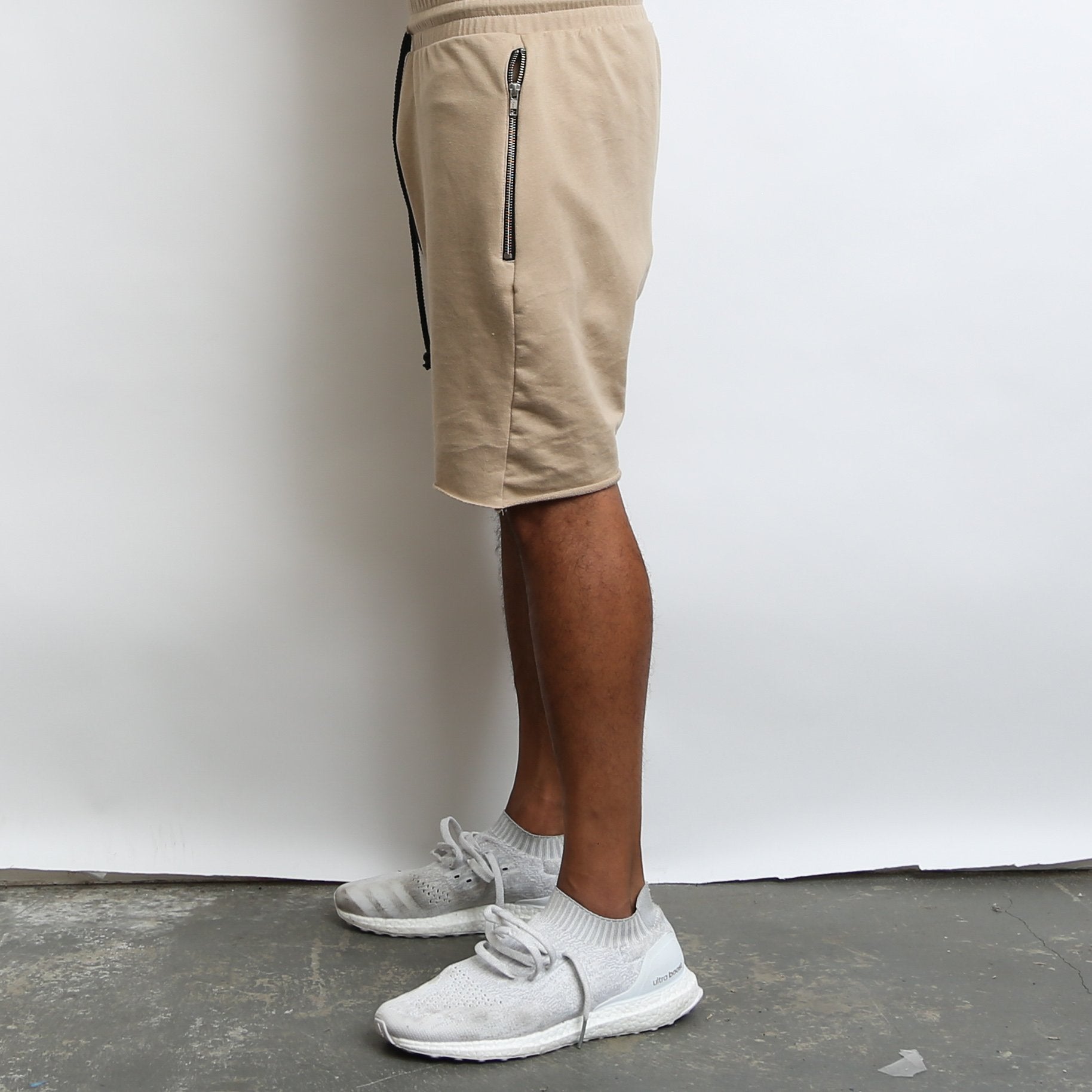 RAW CITY CUT SHORTS - Mag Max Mart